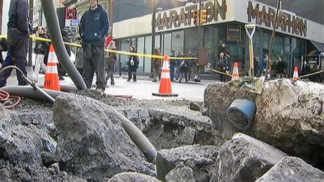 NBC10's Jesse Gary reports that crews have yet to determine what caused an underground fire that cut power to a Center City apartment building.