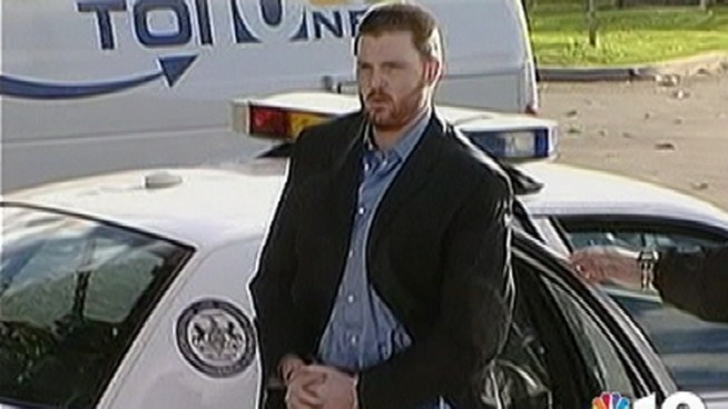 Eagles coach Andy Reid's son, Garrett, struggled with addiction for years.  NBC10's Deanna Durante reports.