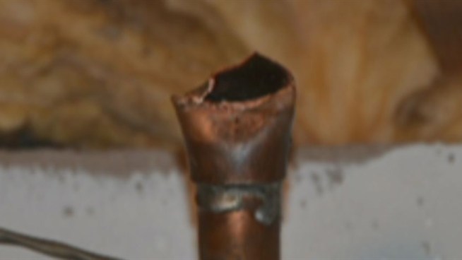 Residents and firefighters in Camden are concerned after copper thieves steal from abandoned homes where the gas remains on. NBC10's Rosemary Connors has the exclusive story.