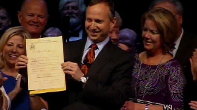 Historic moment in Delaware -- Governor Jack Markell signing into law, a bill that gives same-sex couples the same protections and benefits as married couples.