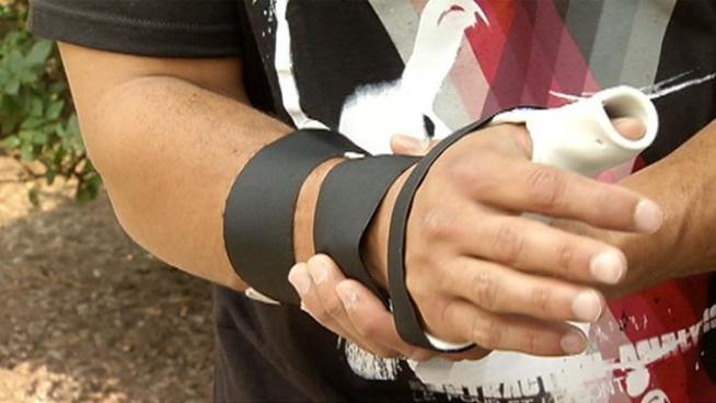 http://media.nbcbayarea.com/images/PHIshanevictorinoholdingsorethumb_722x406_2043801419.jpg