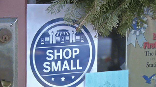 NBC10's Christine Maddela was out and about in Manayunk as shoppers participated in Small Business Saturday.