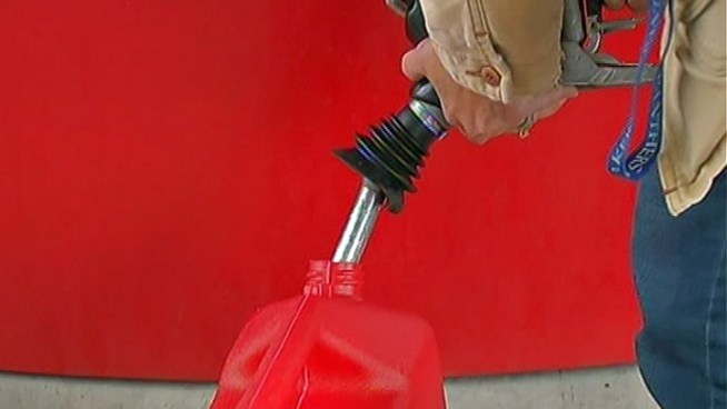 People in Quakertown are having a hard time finding gas. Many gas stations don't have power, and some have been so busy that they don't have any gas left. NBC10's Harry Hairston reports.