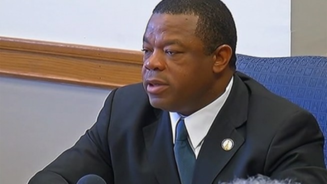 Trenton's city council failed to come up with the number of votes needed to cut Mayor Tony Mack's salary in half. Mack is out on bail after his arrest on corruption charges. NBC10's Katy Zachry has the details on the dispute.