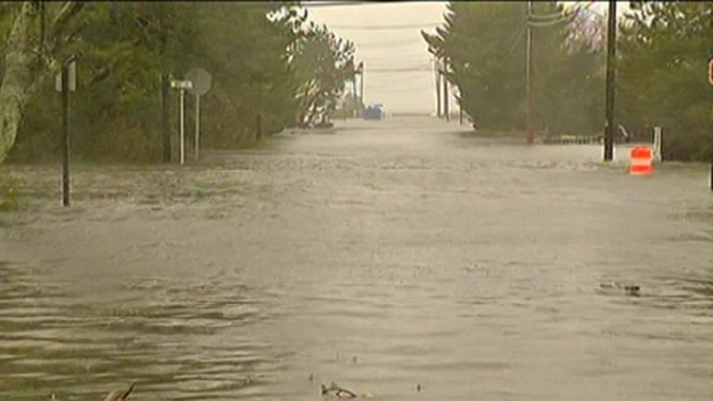 NBC10's Sheena Parveen breaks down the recent wild weather that has hit not only our region but the entire country. Is it normal? And should we expect more? Sheena helps provide the answers.
