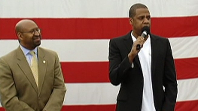 Rap mogul Jay-Z made an announcement on the Art Museum steps on Monday. He announced that he will be headlining the Budwiser 