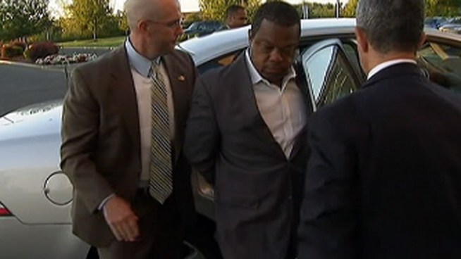 The FBI says it started investigating Mayor Tony Mack, his brother and Joseph Giorgianni two years ago for corruption. Mack and his partners have been charged with accepting $54,000 in bribes. NBC10's Lu Ann Cahn reports.