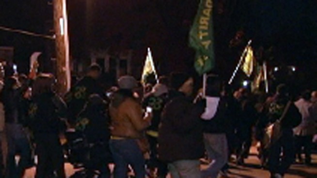 Union members say they have been without a city contract and wage increases for four years. They plan to protest by walking to Mayor Michael Nutter's house to pray and hold a candlelight vigil. NBC10's Monique Braxton reports.