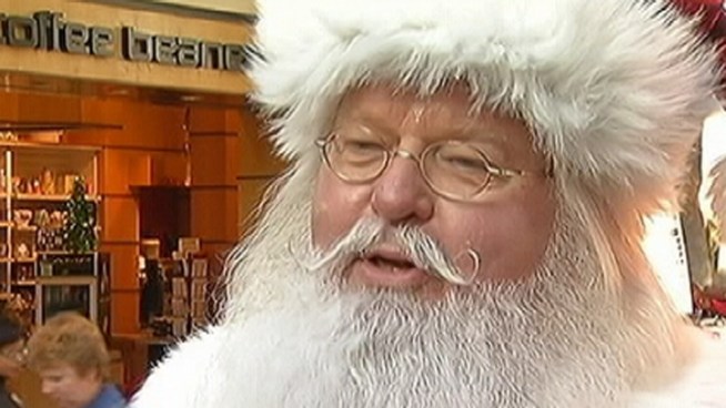 A new Santa has replaced a Santa Claus that had spent the last 18 years bringing holiday cheer to the Concord Mall in Wilmington, Del. When asked why he was no longer at the mall he said he was told his contract was up.