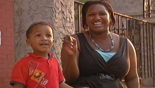 A West Philadelphia single mother is hoping the new health care law will provide her with coverage she doesn't have.  NBC10 Monique Braxton talks with the woman. 