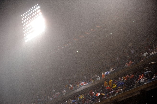 Inside Weather: Warm, Rainy World Series 