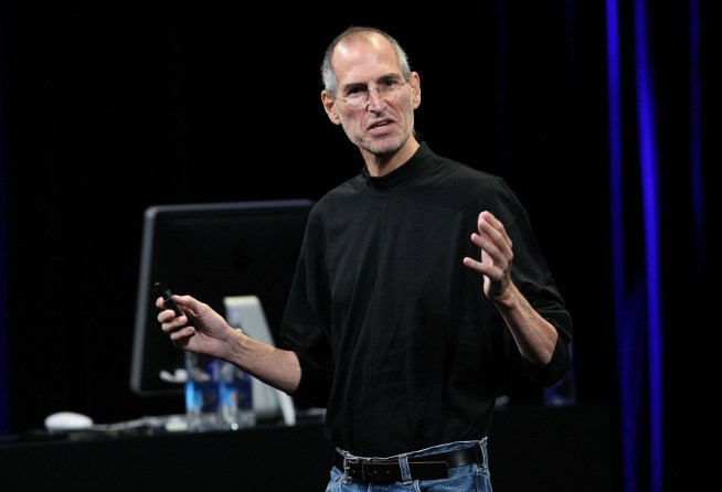 Wall Street Journal Makes Steve Jobs Say Boo