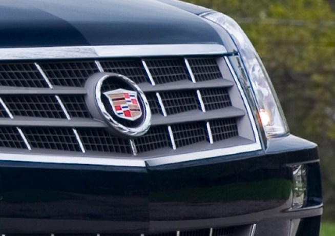 GM, eBay Announce New Partnership
