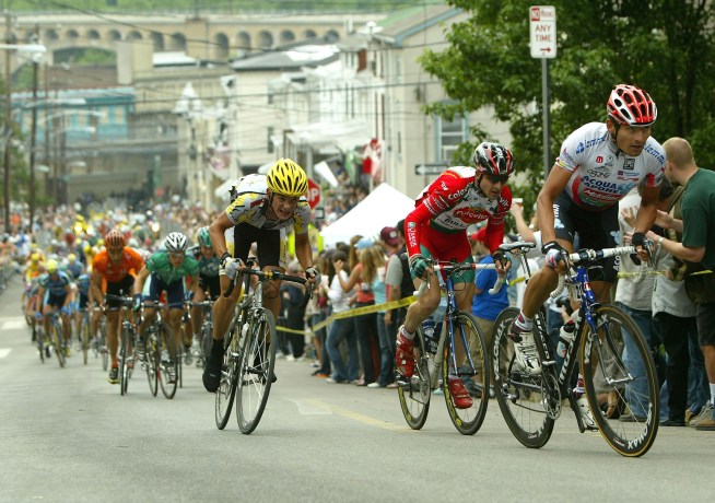 Manayunk Bike Race is On!