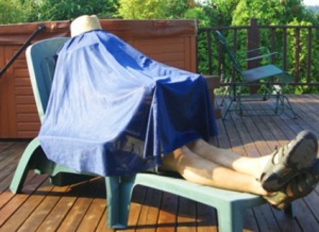 "Laptop Burka" May Be the Most Useless Product Ever