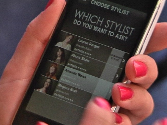 A new iPhone app called Ask a Stylist can make sure you avoid any fashion faux pas in the future.