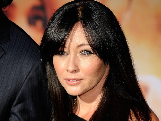 Shannen Doherty Talks "Dancing" to Help Dad