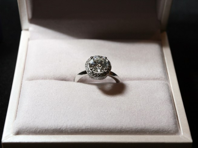 Hunt for a $10,000 Ring