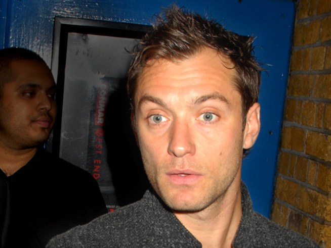 Jude Law Attacks NYU Students With Produce