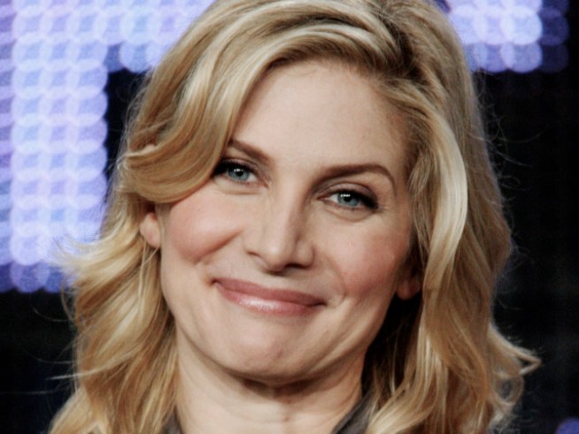 Lostie Elizabeth Mitchell is Going Back to the Island