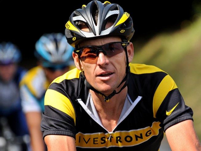 Lance Armstrong Tweets for Biking Buddies