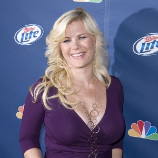 ‘Biggest Loser’ Host Alison Sweeney Welcomes Baby Girl