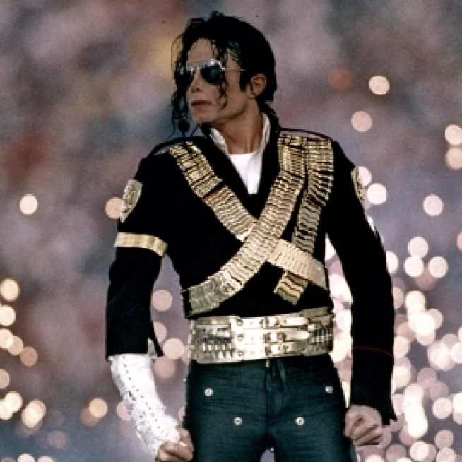 Tears Turn To Tweets For Michael Jackson Memorial Tickets
