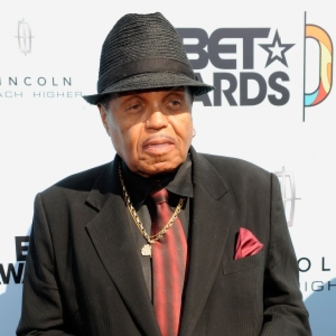 Joe Jackson On Michael: 'I Wish He Could Have Been Here' 