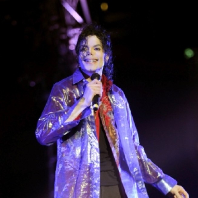 Report: Michael Jackson Begged For Insomnia Drug