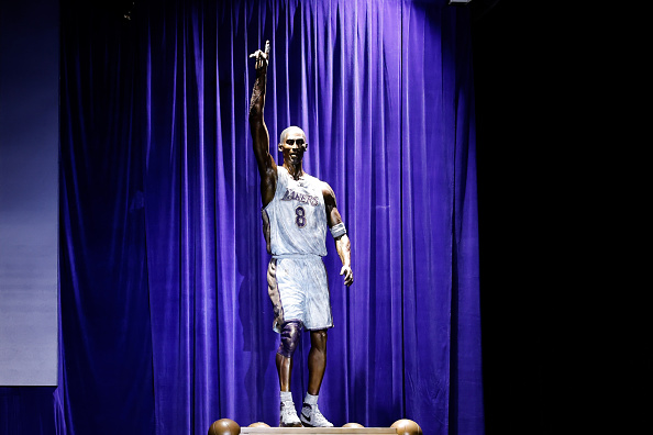 NBA: Kobe Statue Unveiling