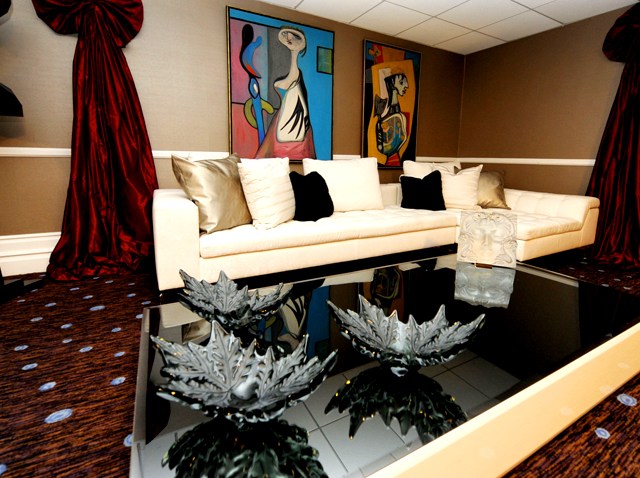 Gervais Dressing Room