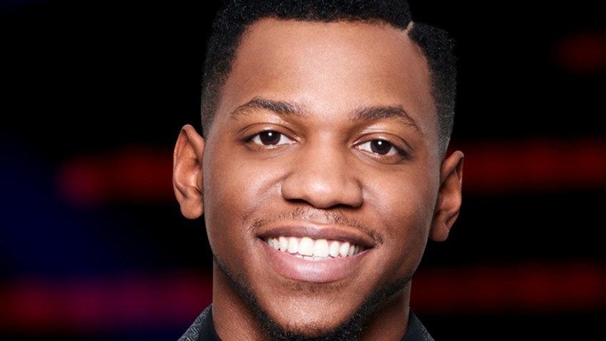 2017-TheVoice-S12-ChrisBlue-BIO-Site-Null-1455x1455-KO