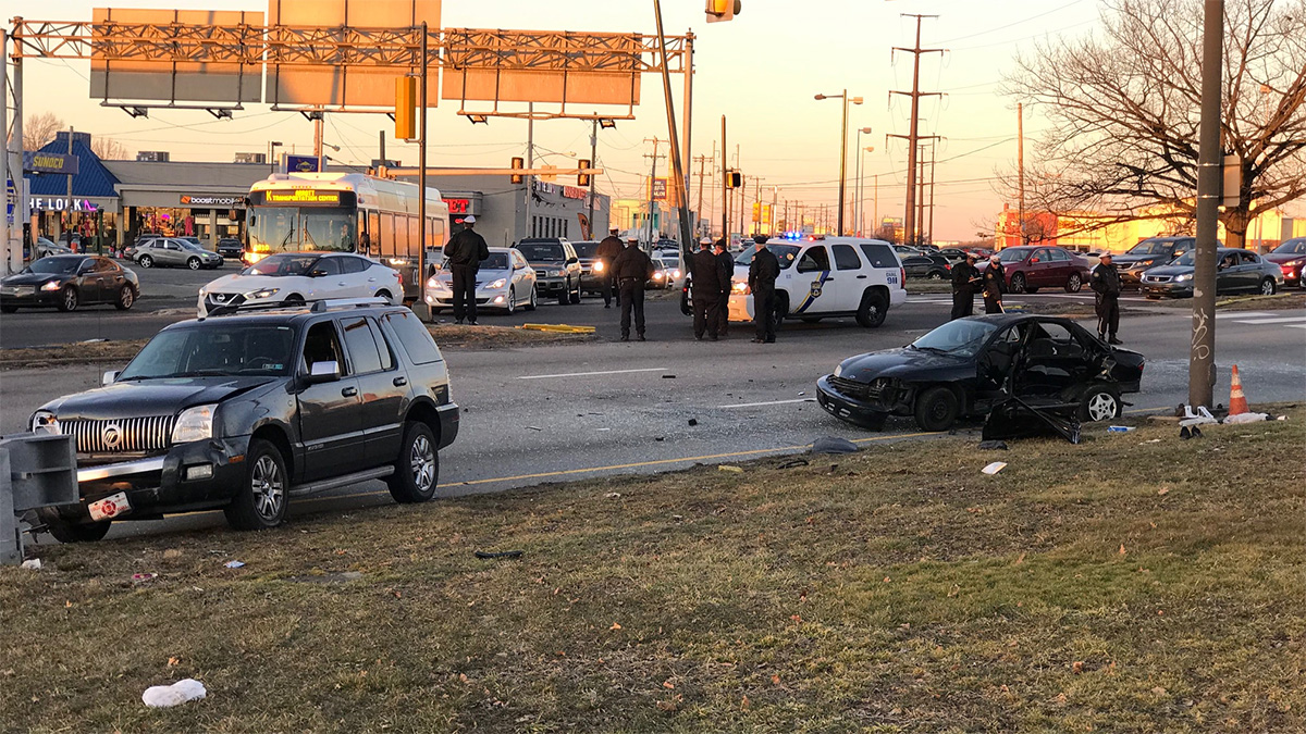 2 Kids Thrown From a Car in Violent Crash on Roosevelt Boulevard