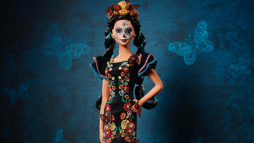 2019Barbie_DeLosMuertos-edited