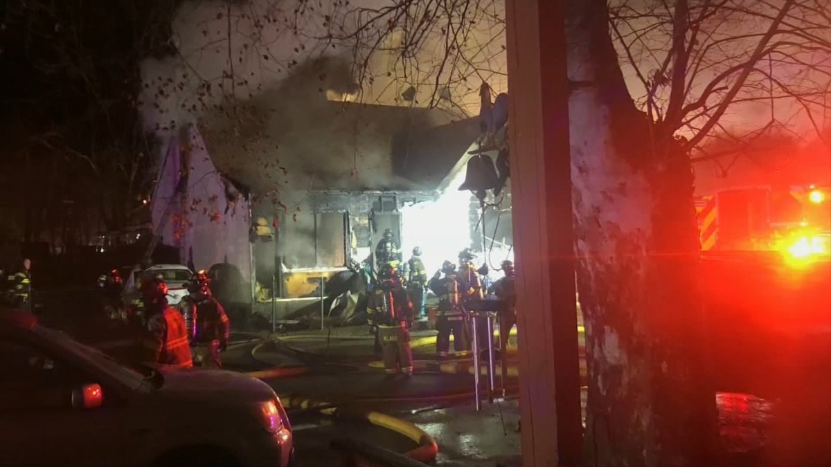 Man Dies, Daughter Hospitalized After House Fire in Florence Township