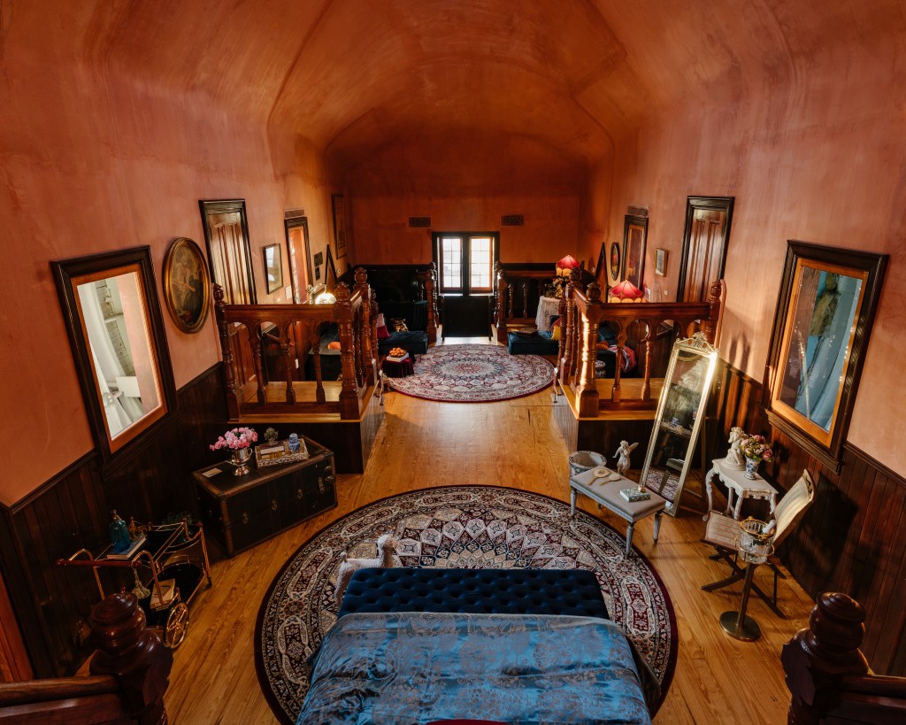 What’s It Like to Sleep Inside Lucy the Elephant? Airbnb to List One