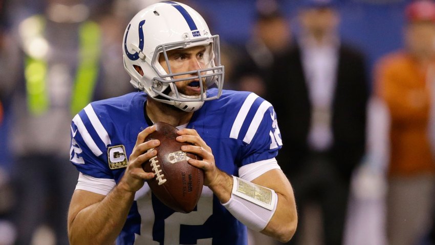 Broncos Colts Football