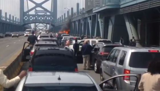 Car Fire Shuts Down Ben Franklin Bridge To Pennsylvania Nbc10 Philadelphia 9025