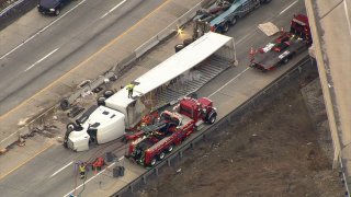 Overturned truck on I-78