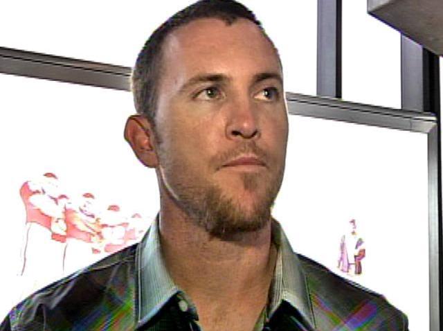 Brad_Lidge_airport_640x480