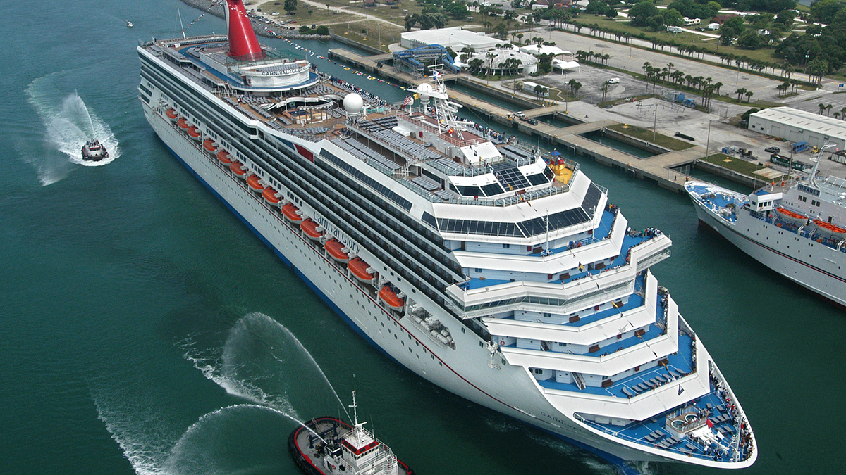 Carnival Cruise Ship Helps Coast Guard Rescue Nearly Two Dozen Cubans