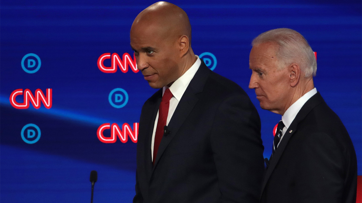 Sen Cory Booker Endorses Ex Vp Joe Biden In Democratic Race For