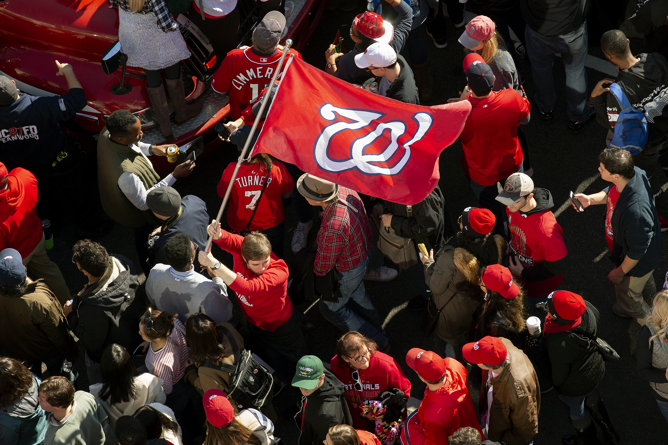 Photos Fans Celebrate at the Nationals’ Victory Parade NBC10