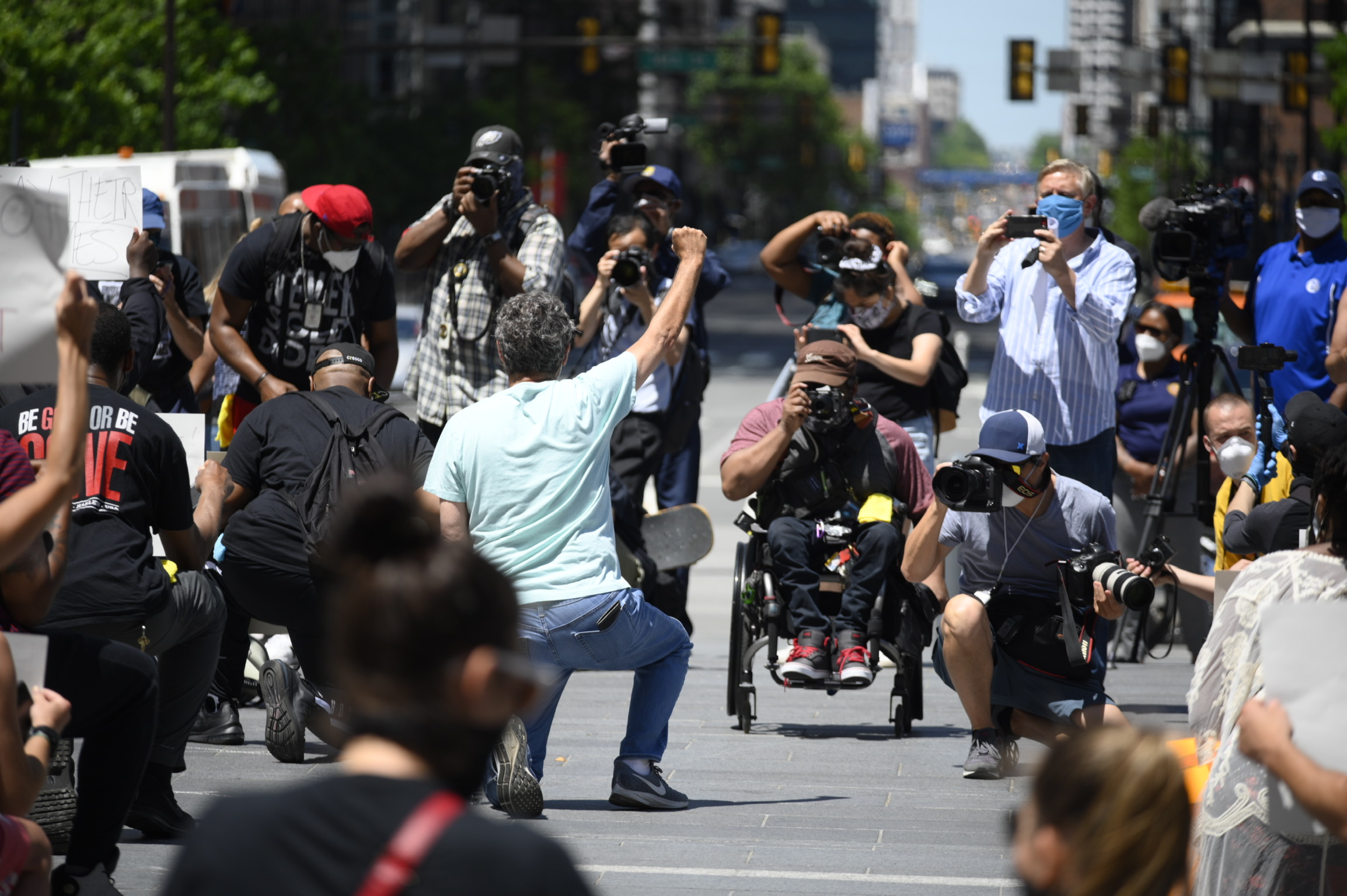 PHOTOS Looting, Violence Erupt After Peaceful Protest in Philadelphia