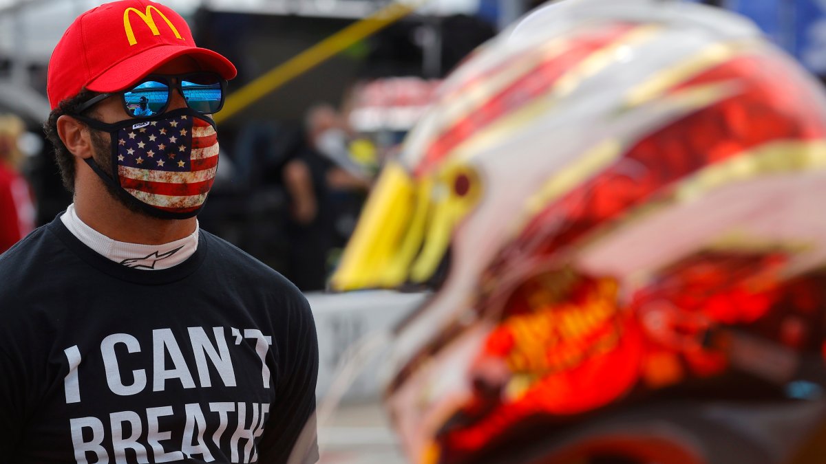 Ban The Confederate Flag Nascar Could See The End Of An Era Nbc10 Philadelphia Ban The Confederate Flag Nascar Could See The End Of An Era Nbc10 Philadelphia