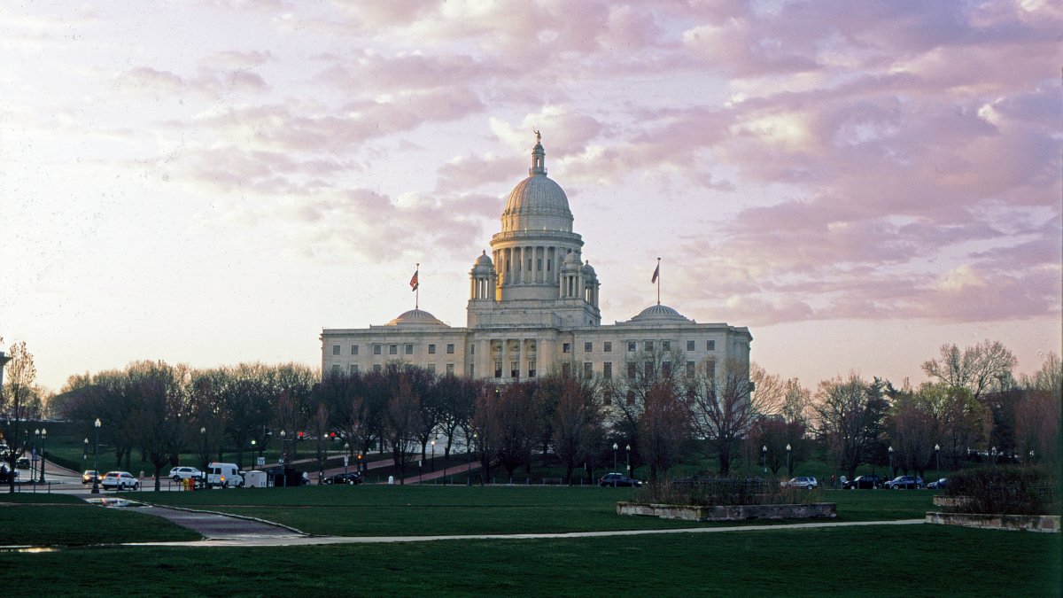 Rhode Island Senate Passes Semi-Auto Weapons Ban