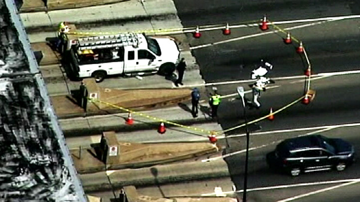 NJturnpikeworkerhurt04042013