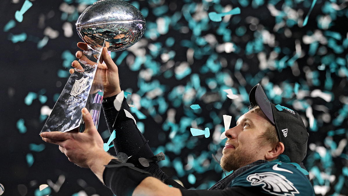 Should the Philadelphia Eagles retire Nick Foles' number?