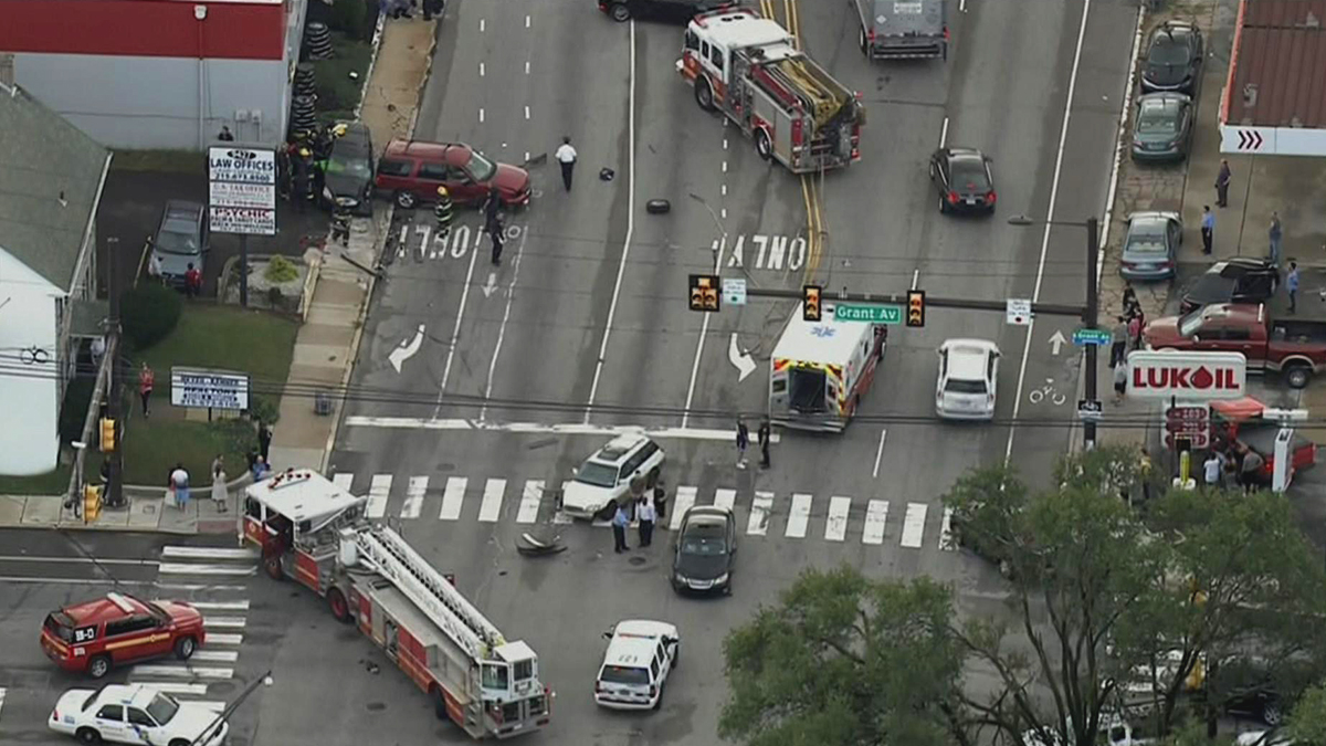 1 Dead, 2 Hurt in MultiVehicle Crash at Northeast Philly Intersection