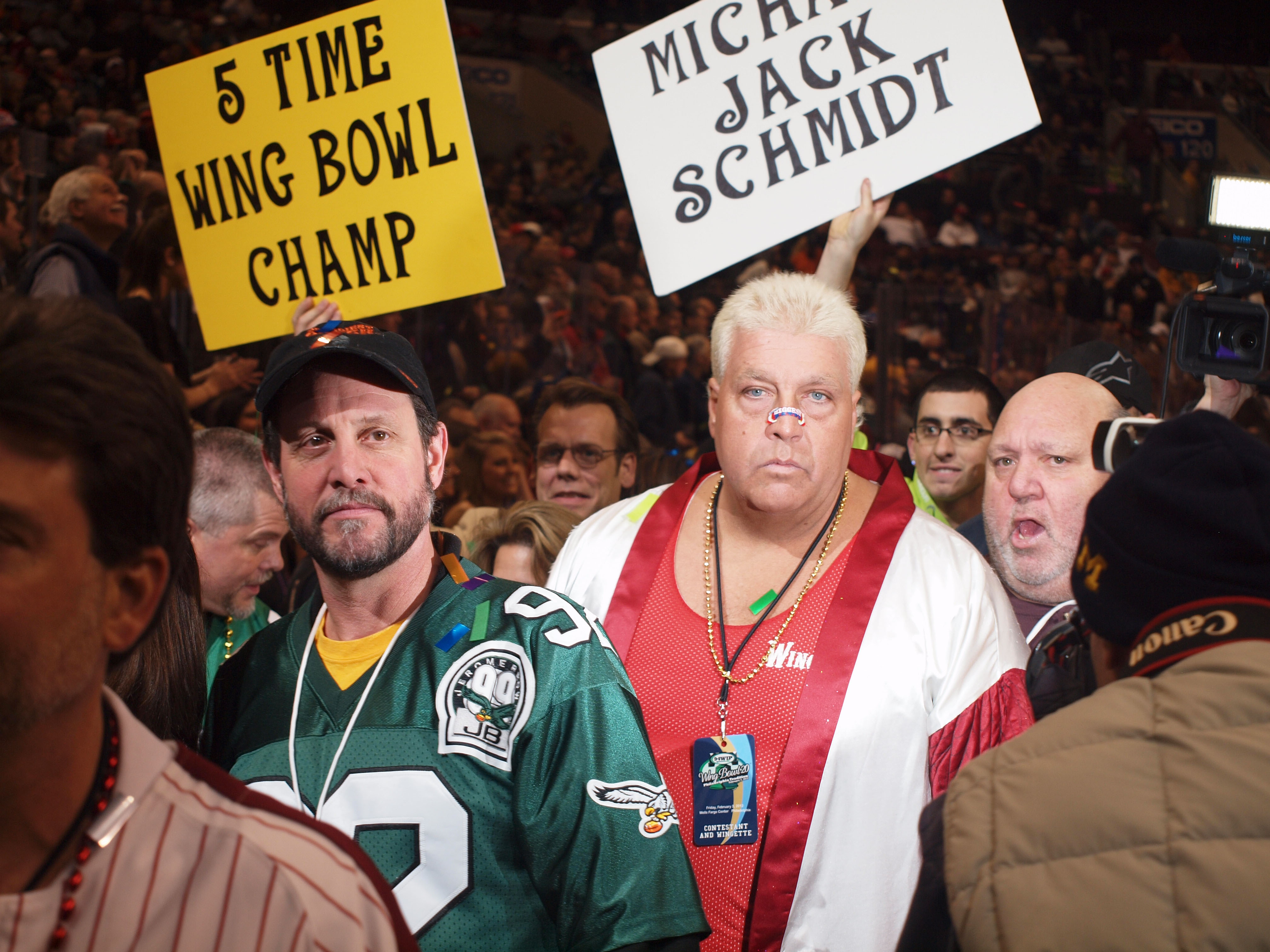 The mouth of Wing Bowl: How Angelo Cataldi went from Pulitzer finalist to  sports radio barker